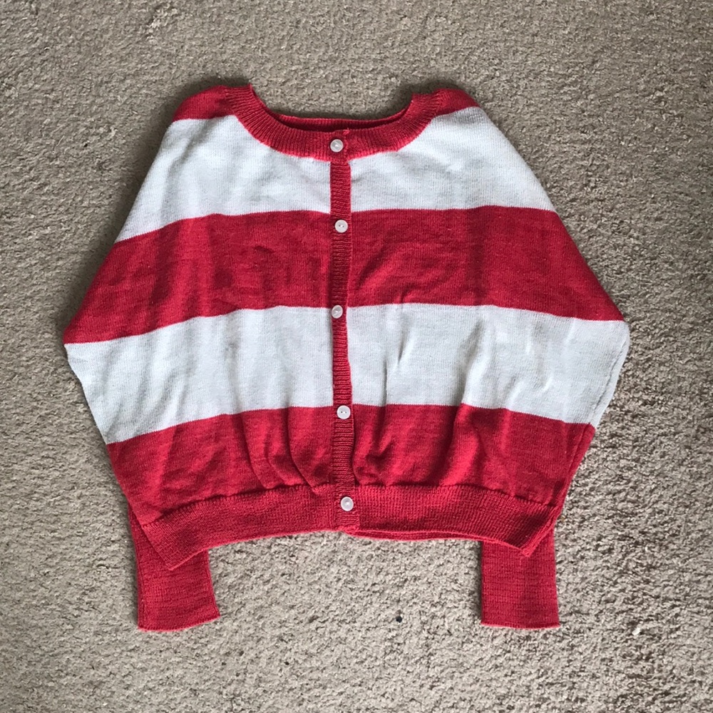 red & white, size large sweater from qed london!